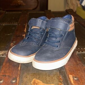 Children’s Place high tops; size 9 toddler